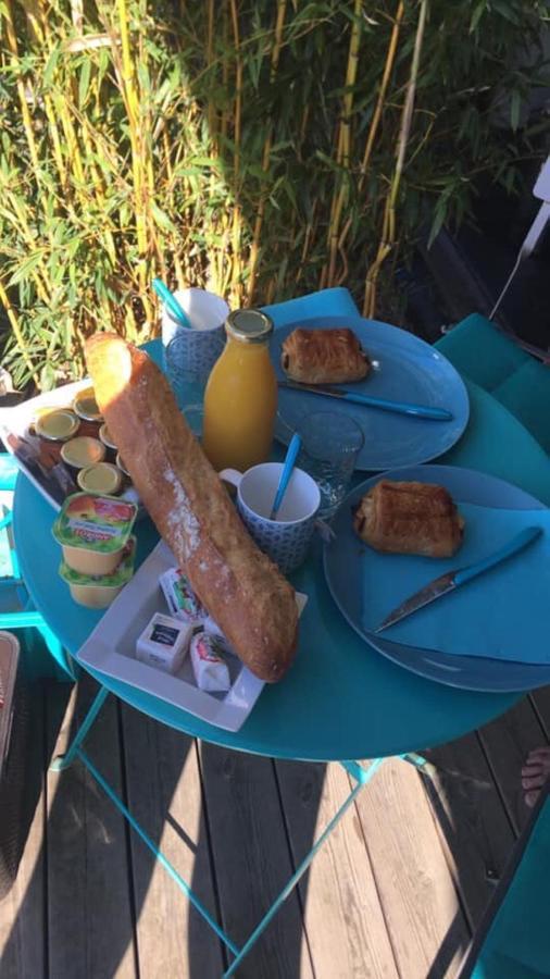 Les nuits insolites de la mothe - hébergement en bulle - tiny house avec spa privatif ou croisière fluviale Outremecourt Esterno foto