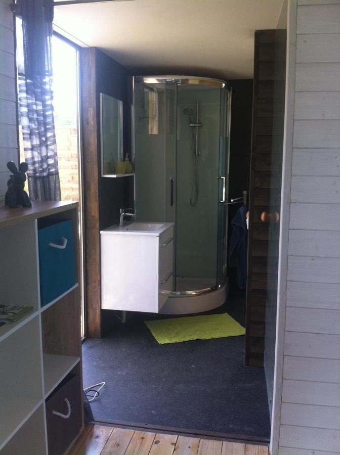 Les nuits insolites de la mothe - hébergement en bulle - tiny house avec spa privatif ou croisière fluviale Outremecourt Esterno foto