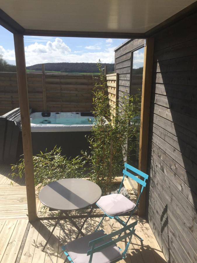 Les nuits insolites de la mothe - hébergement en bulle - tiny house avec spa privatif ou croisière fluviale Outremecourt Esterno foto