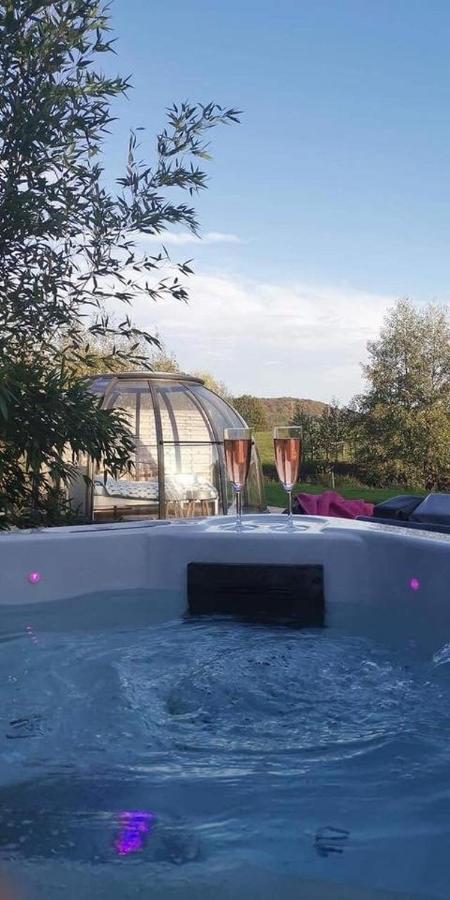 Les nuits insolites de la mothe - hébergement en bulle - tiny house avec spa privatif ou croisière fluviale Outremecourt Esterno foto